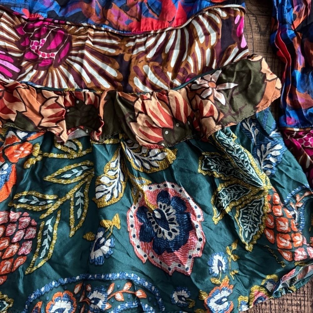 Farm Rio Anthropologie Long Sleeve Printed Tiered Blouse Sz XS - Picture 5 of 12